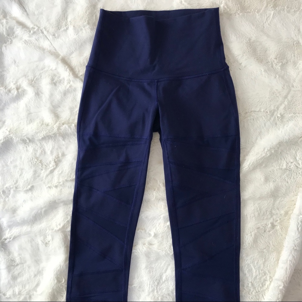 NWOT Lululemon high waisted leggings